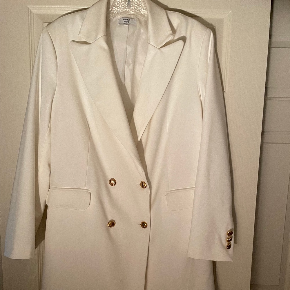 Joanna Hope White Double Breasted Blazer